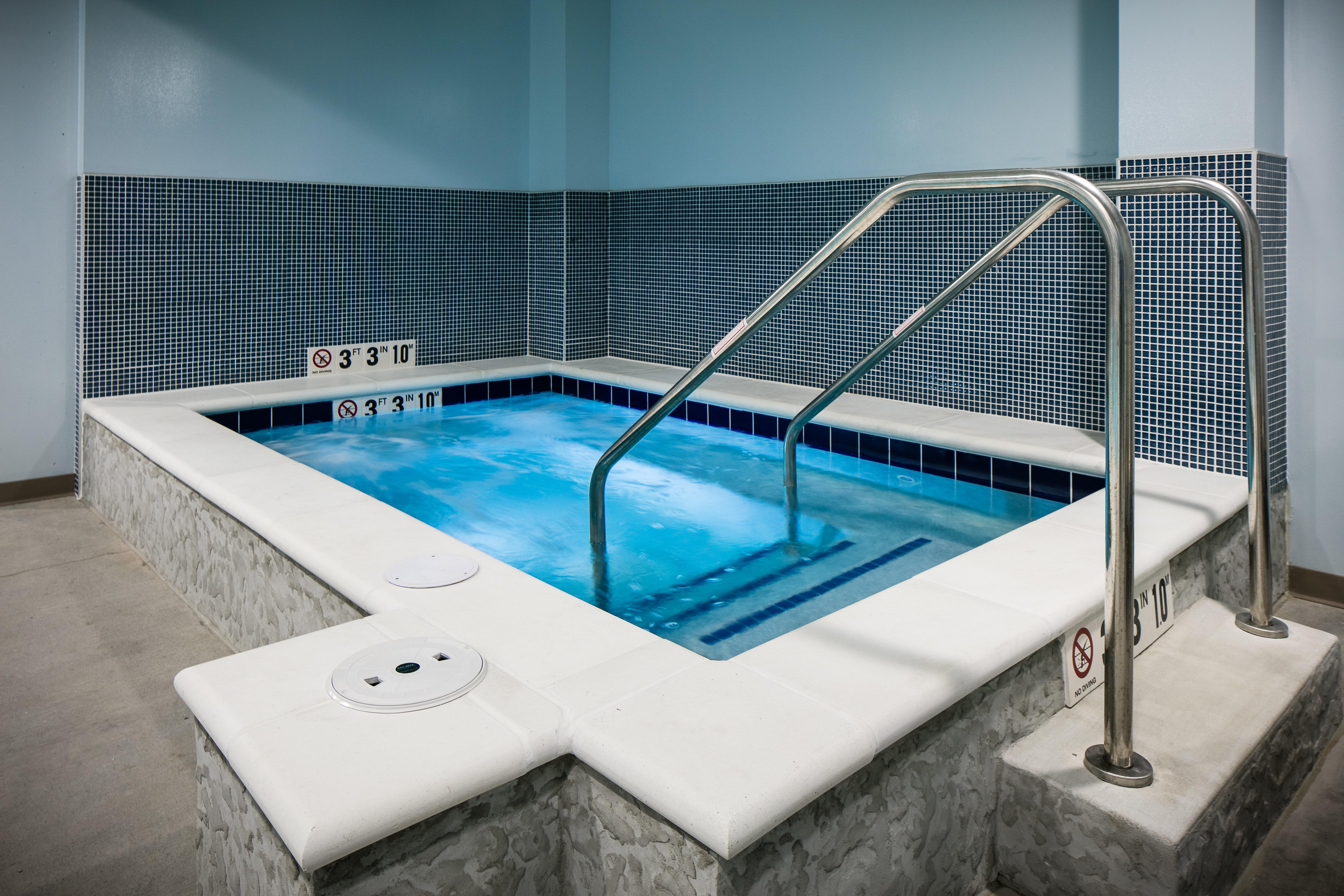Staybridge Suites Des Moines Downtown By Ihg Экстерьер фото